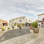 Casa de Férias Maison à 100m De La Plage, Parc Du Rocher, Pour 4/5 Pers. - Fr-1-194-354 La Tranche-sur-Mer