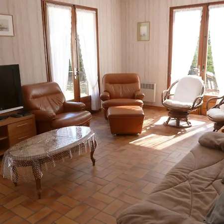 Maison A 100m De La Plage, Parc Du Rocher, Pour 4/5 Pers. - Fr-1-194-354 Holiday home *