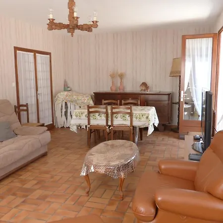 Hébergement de vacances Maison A 100m De La Plage, Parc Du Rocher, Pour 4/5 Pers. - Fr-1-194-354 La Tranche-sur-Mer