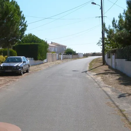 Maison A 100m De La Plage, Parc Du Rocher, Pour 4/5 Pers. - Fr-1-194-354 * La Tranche-sur-Mer