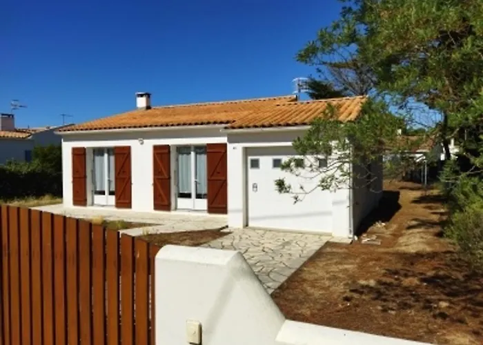 Hébergement de vacances Maison A 100m De La Plage, Parc Du Rocher, Pour 4/5 Pers. - Fr-1-194-354 *