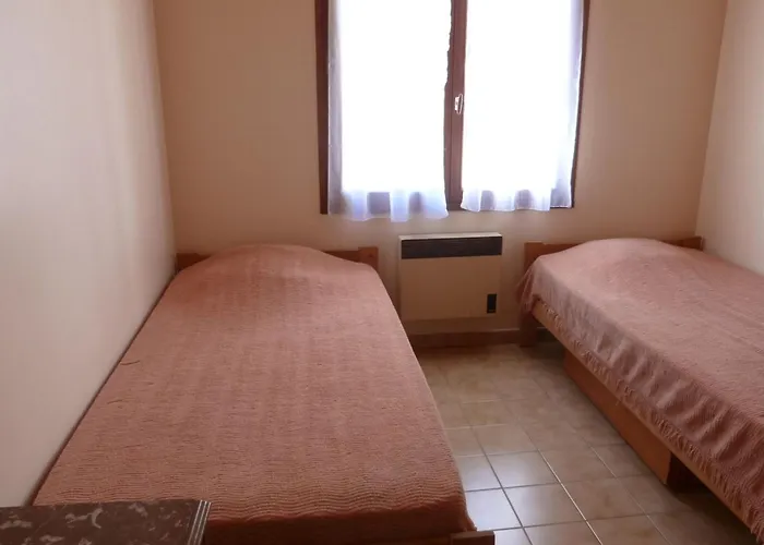 Maison A 100m De La Plage, Parc Du Rocher, Pour 4/5 Pers. - Fr-1-194-354 Hébergement de vacances *